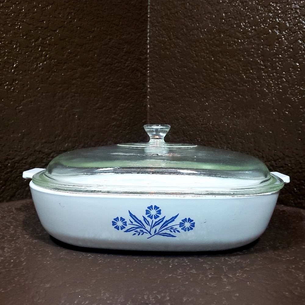VTG Corning Ware Pyroceram Blue Cornflower Ceramic A-10-B 10 in casserole